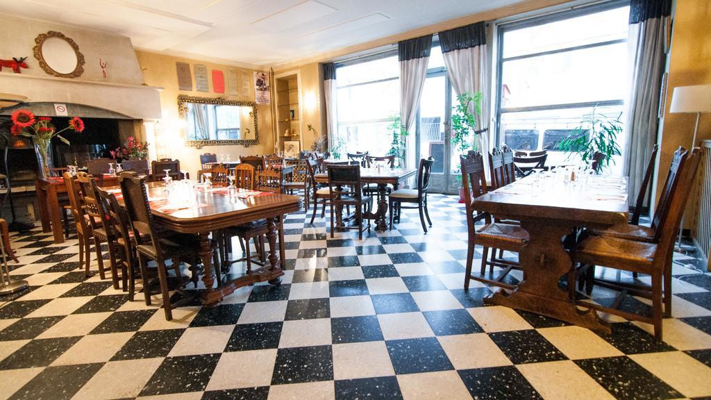 Hotel Restaurant Le Central Шаторенар Экстерьер фото